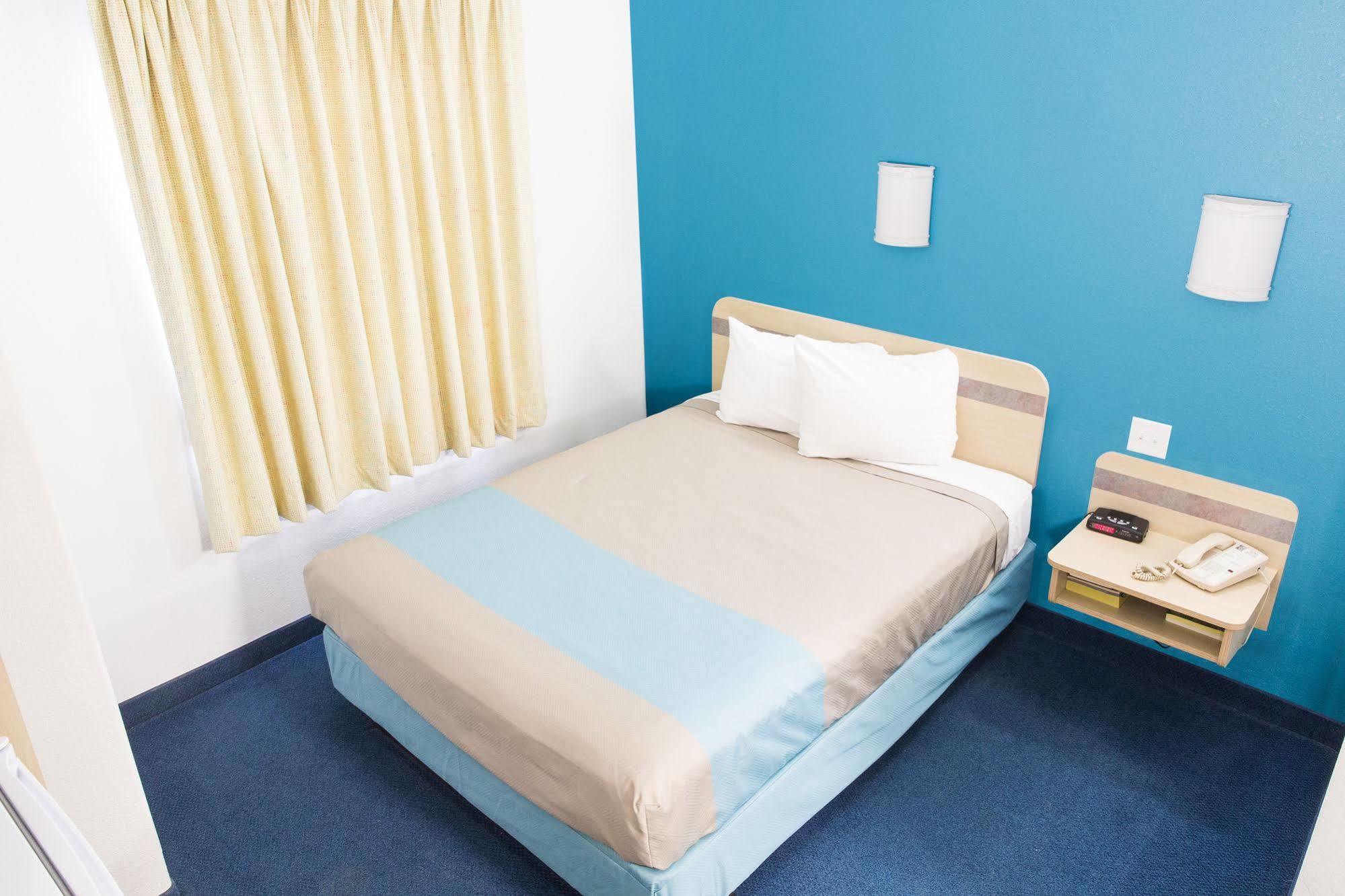 Motel 6-Red Deer, Ab Eksteriør billede